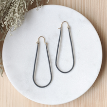 Load image into Gallery viewer, Oblong hoops