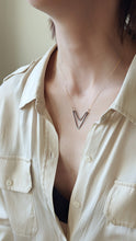 Load image into Gallery viewer, Dagger Necklace