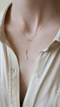 Load image into Gallery viewer, Gold Teardrop Lariat