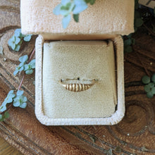 Load image into Gallery viewer, Domed Line Ring