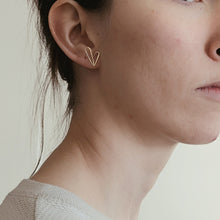 Load image into Gallery viewer, Reversible Heart Earrings