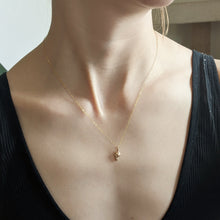 Load image into Gallery viewer, Uterus Necklace