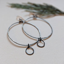 Load image into Gallery viewer, Circlet Earrings