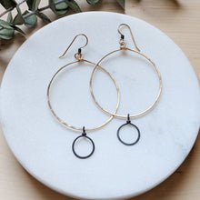 Load image into Gallery viewer, Circlet Earrings