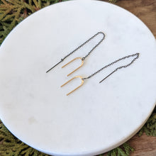 Load image into Gallery viewer, Minimalist Threader Earrings
